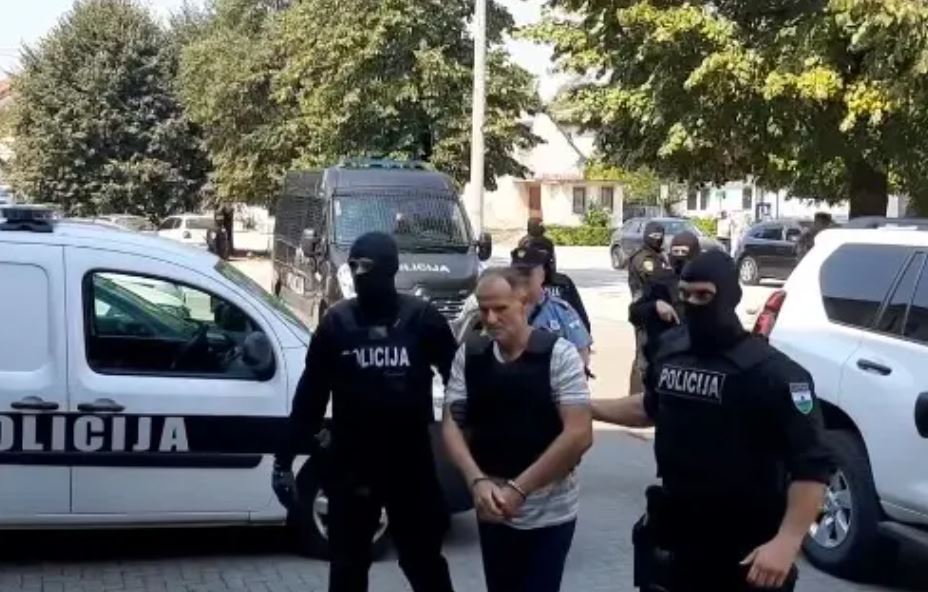 Mehemed Vukalić osuđen na 45 godina zatvora zbog ubistva troje kolega u Sanskom Mostu