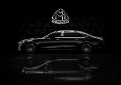 Mercedes sa dva specijalna modela obilježio 100 godina Maybacha