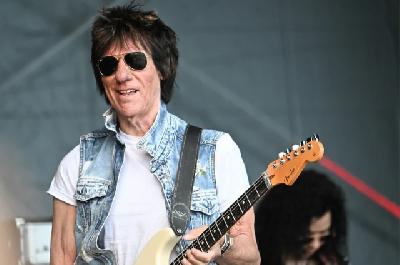 Preminuo jedan od najutjecajnijih rock muzičara svih vremena Jeff Beck