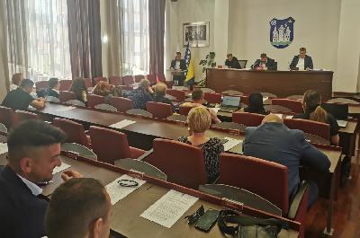 Vijećnici  Gradskog vijeća Bihać danas nisu usvojili Izvještaj o radu i poslovanju JU“Stanouprava“ Bihać za prošlu godinu